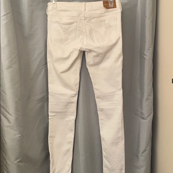 HOLLISTER WHITE RIPPED JEANS - Picture 5 of 8